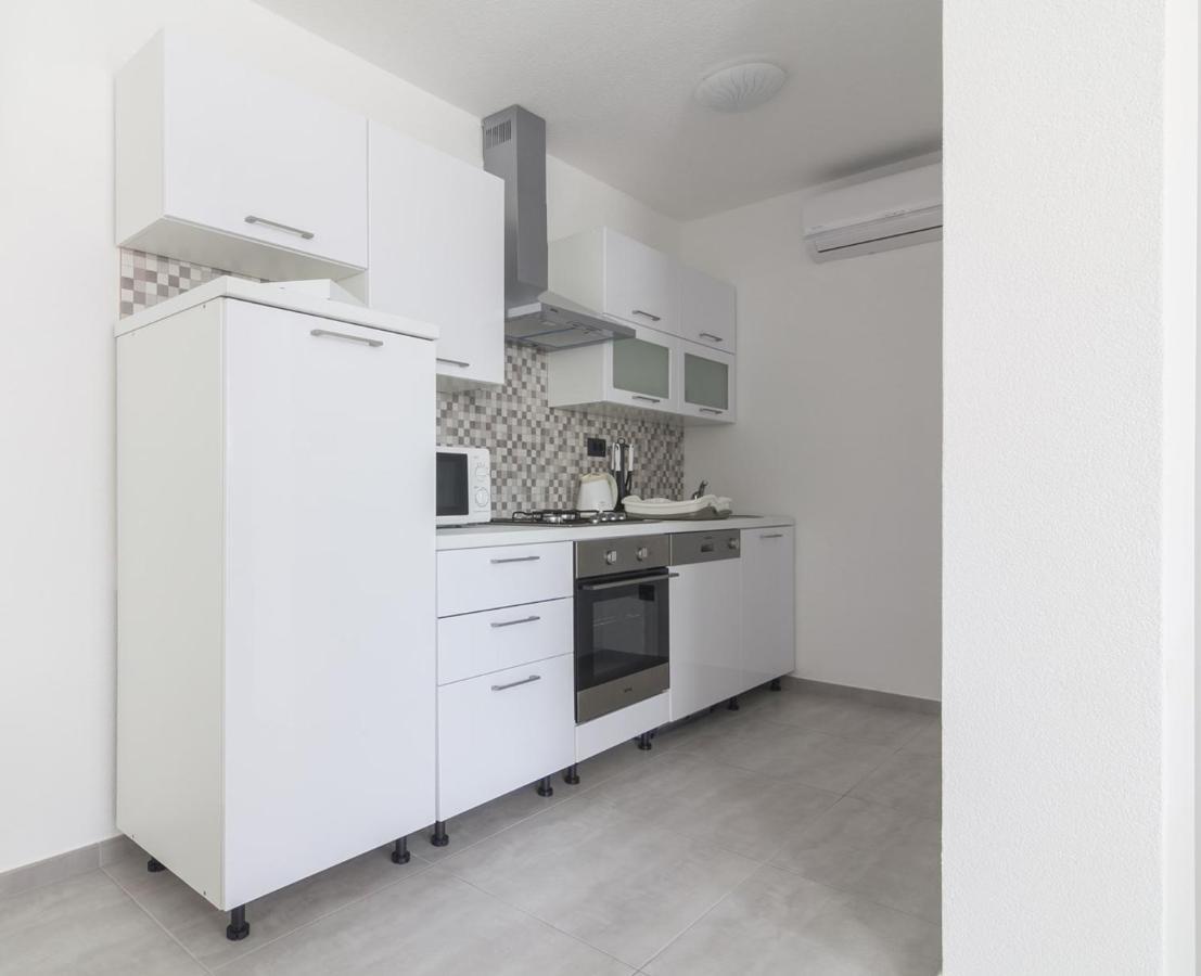 New Family 2 Bedroom Apartment Vodnjan Extérieur photo