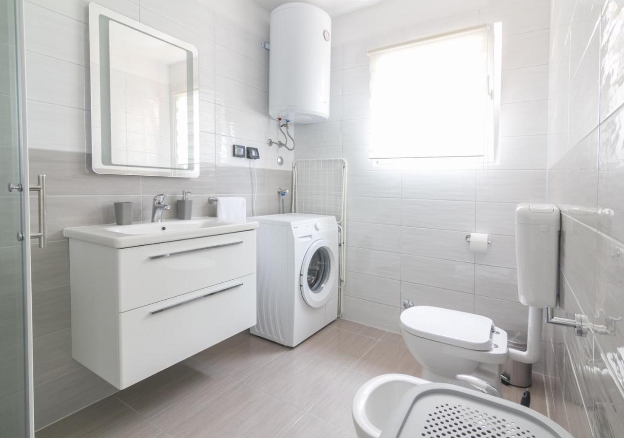 New Family 2 Bedroom Apartment Vodnjan Extérieur photo