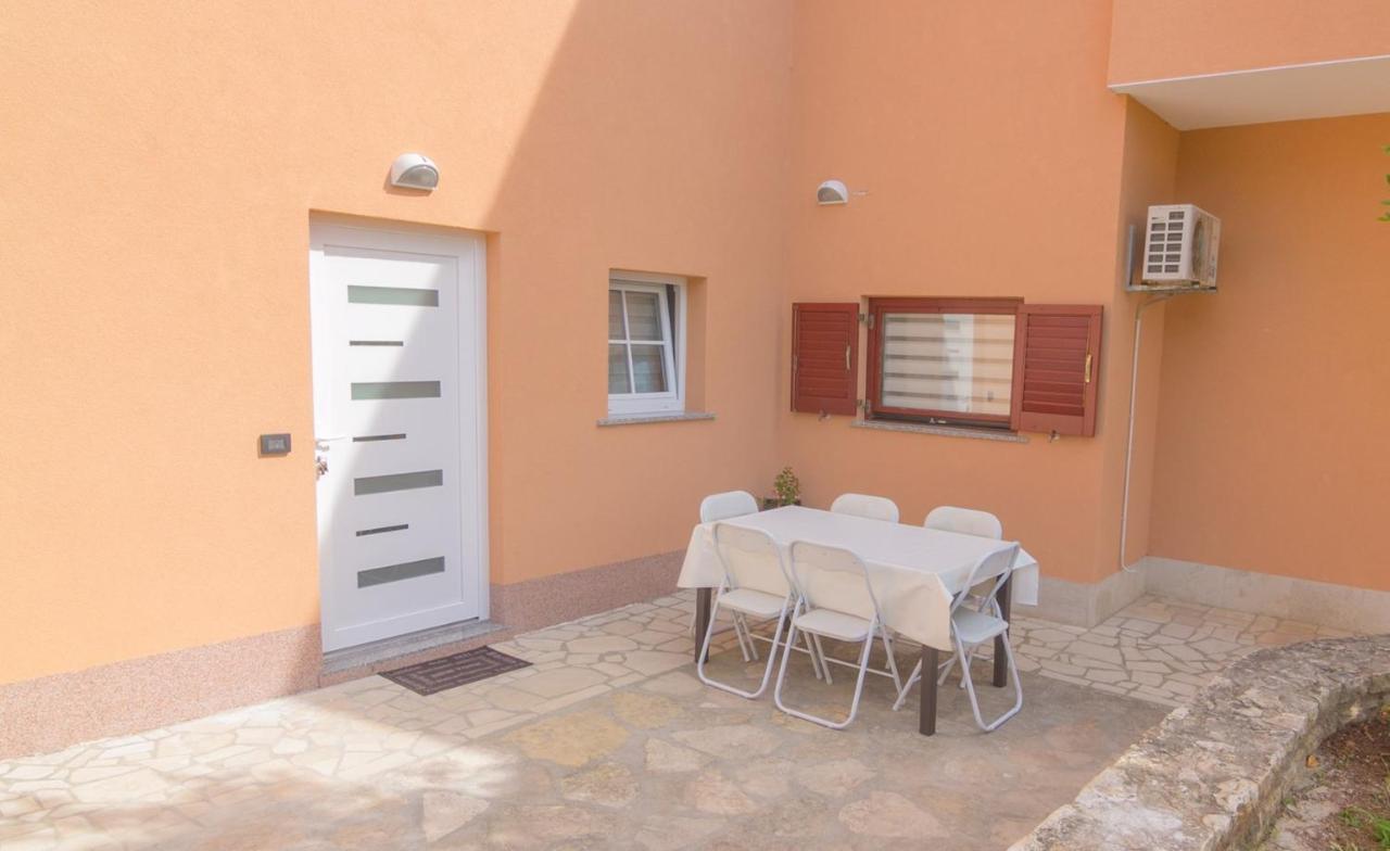 New Family 2 Bedroom Apartment Vodnjan Extérieur photo